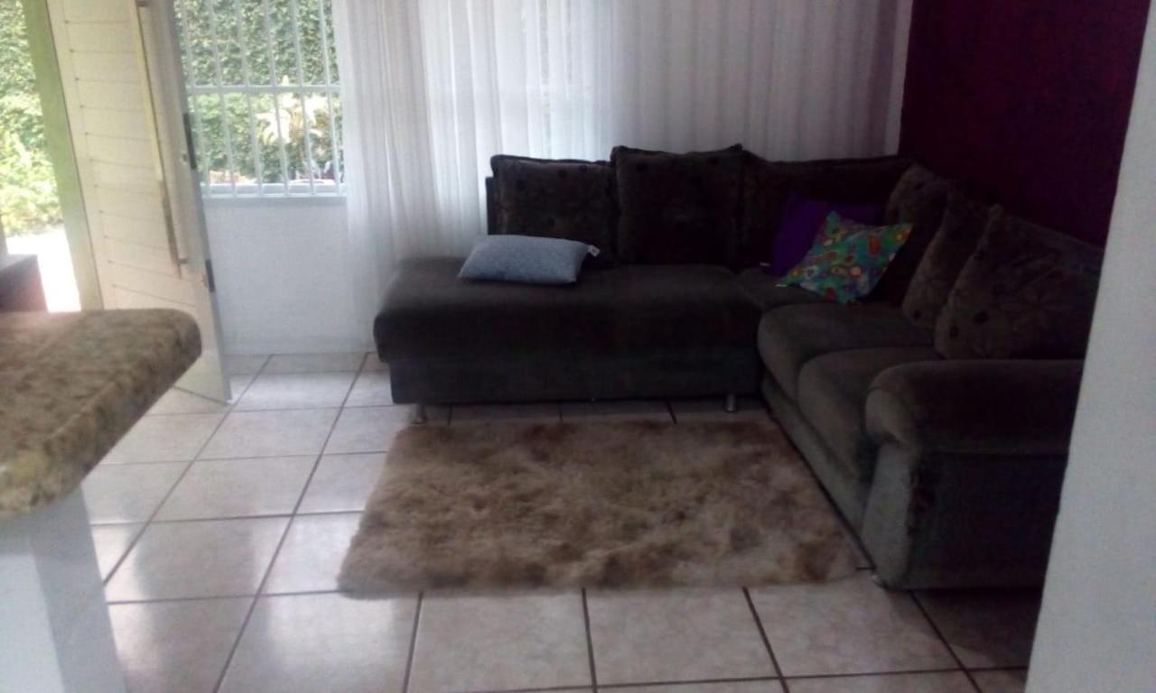 Charmoso Apto Com Clima De Casa Em Canasvieiras Florianopolis Ngoại thất bức ảnh
